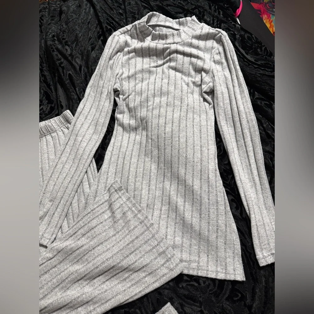 Ribbed Long-Sleeve Top & Pant Sleep Set - Light Gray - Picture 4 of 4